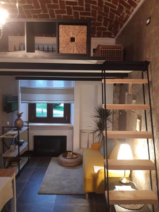 900 Meters From Metro&station Ceva *