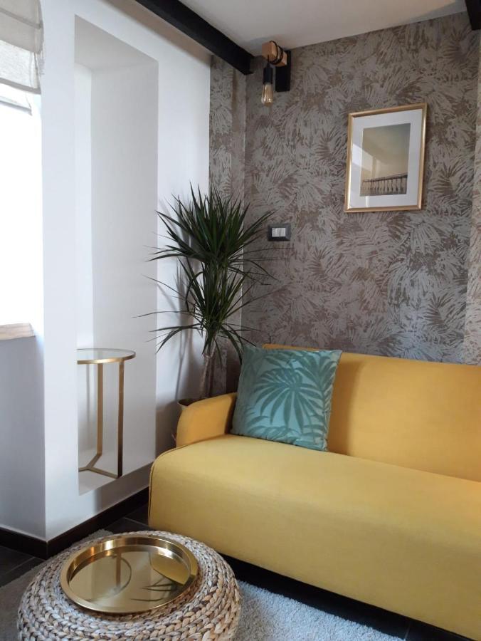 900 Meters From Metro&station Ceva